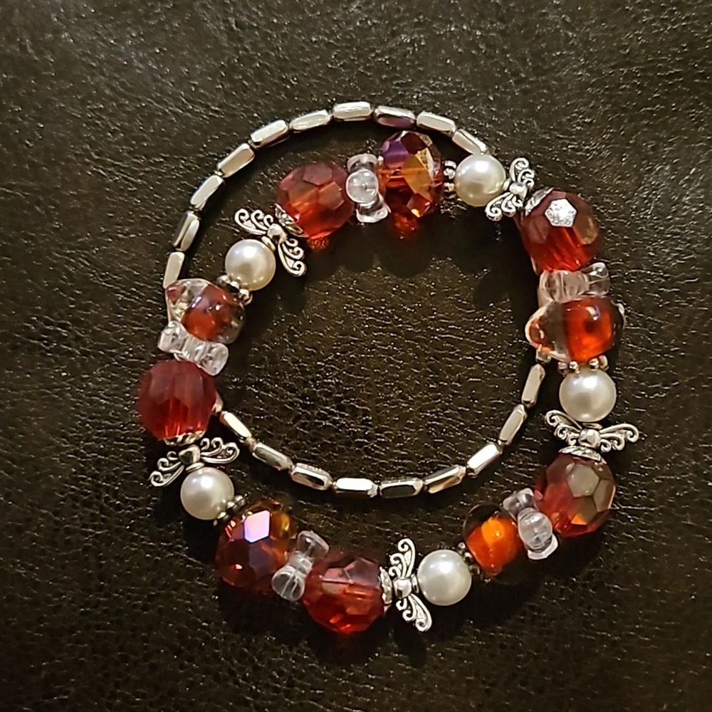 STRETCH BRACELETS set of 2 BUTTERFLY PEARLS